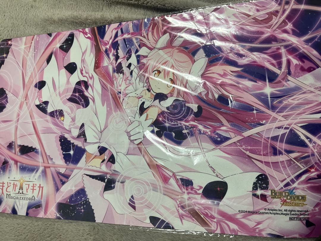 まどドラ　ビルディバイド　プレイマット