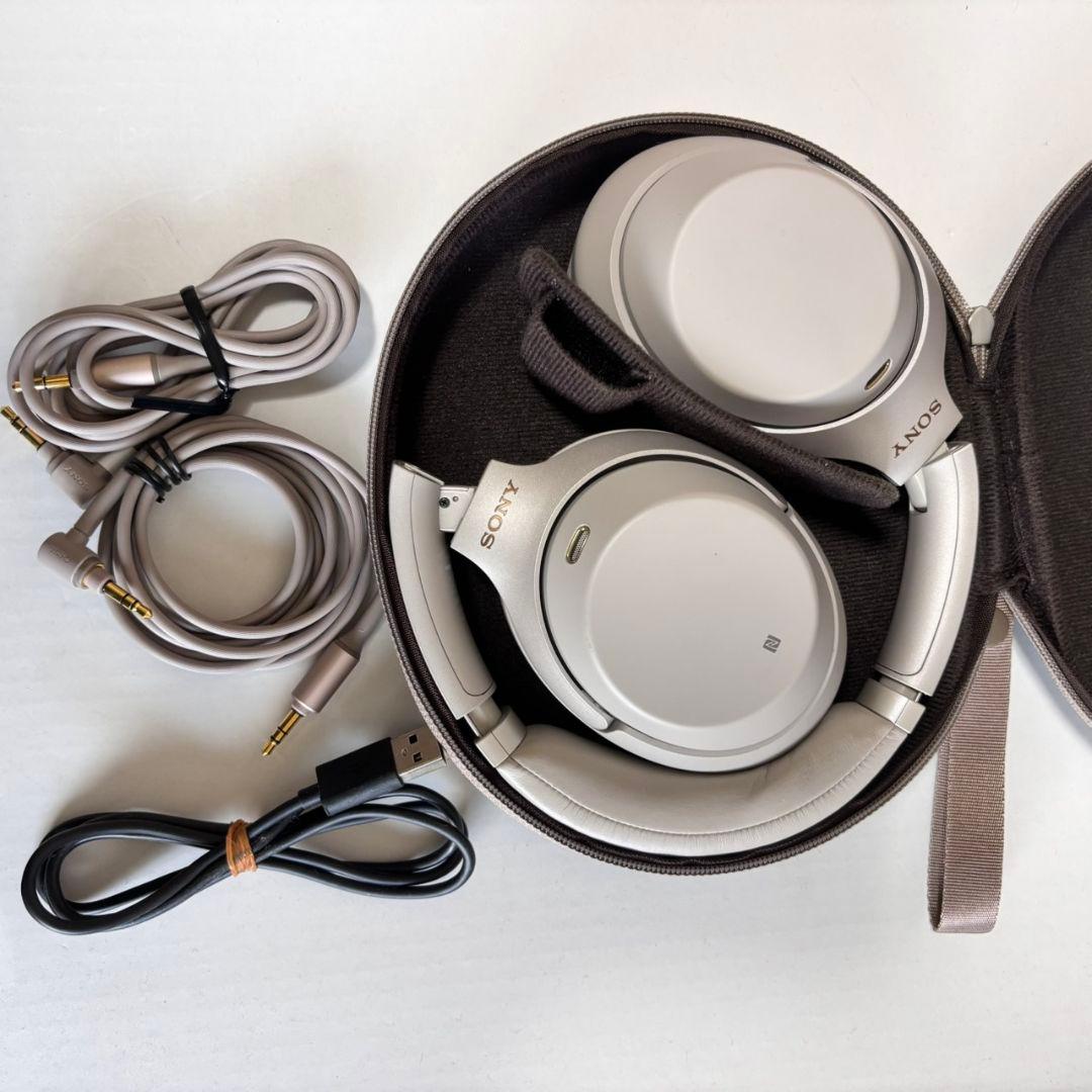 SONY ヘッドホン WH-1000XM3 プラチナシルバー