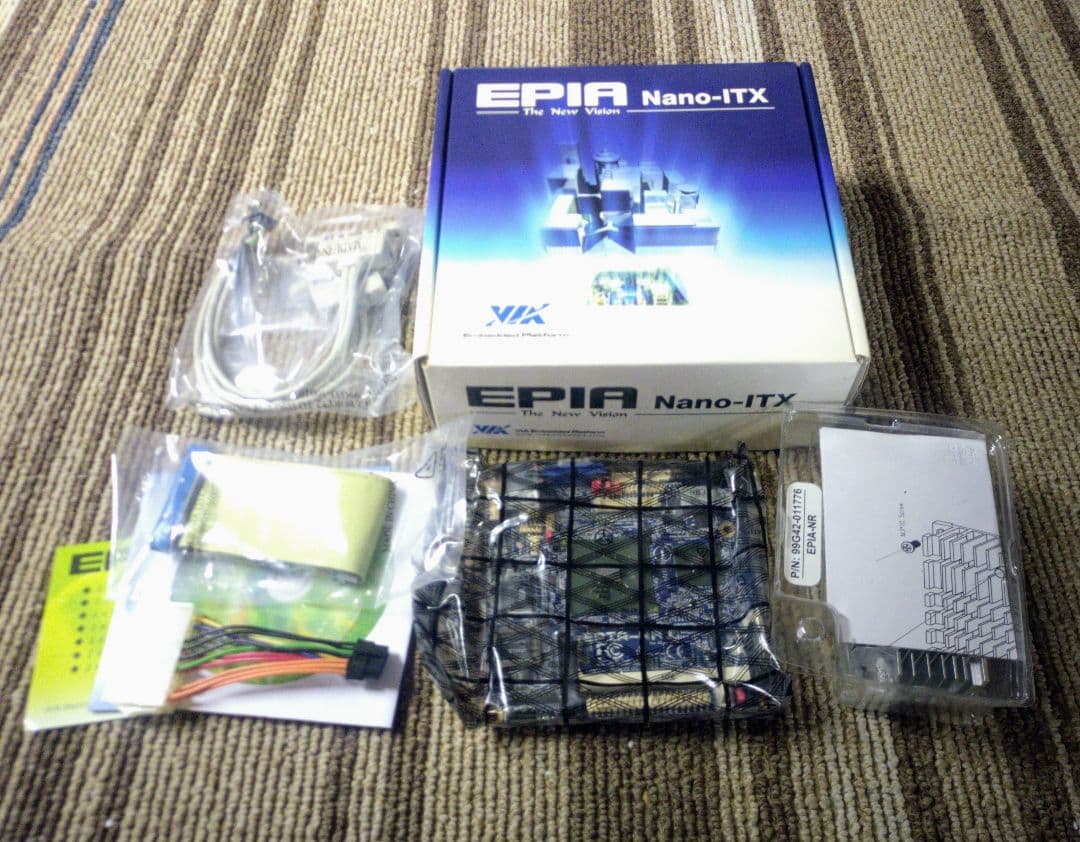 VIA EPIA-NR10000EG 未使用品