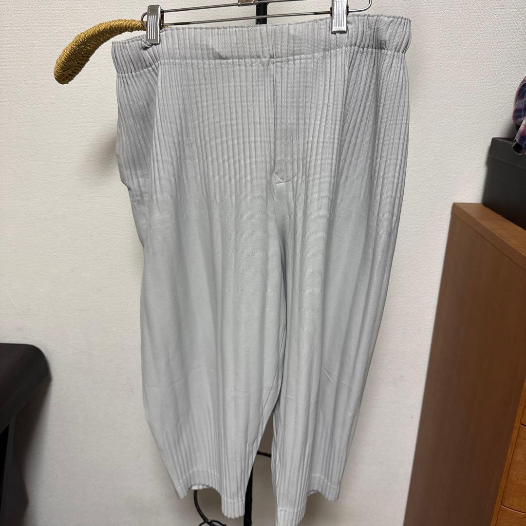 イッセイミヤケオムプリッセ　プリーツサルエルパンツ　3 ライトグレー