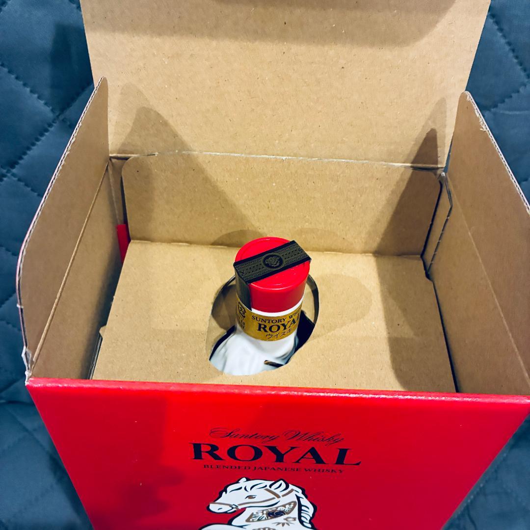 【新品未開封】 サントリー ウイスキー ローヤル 午歳 ボトル