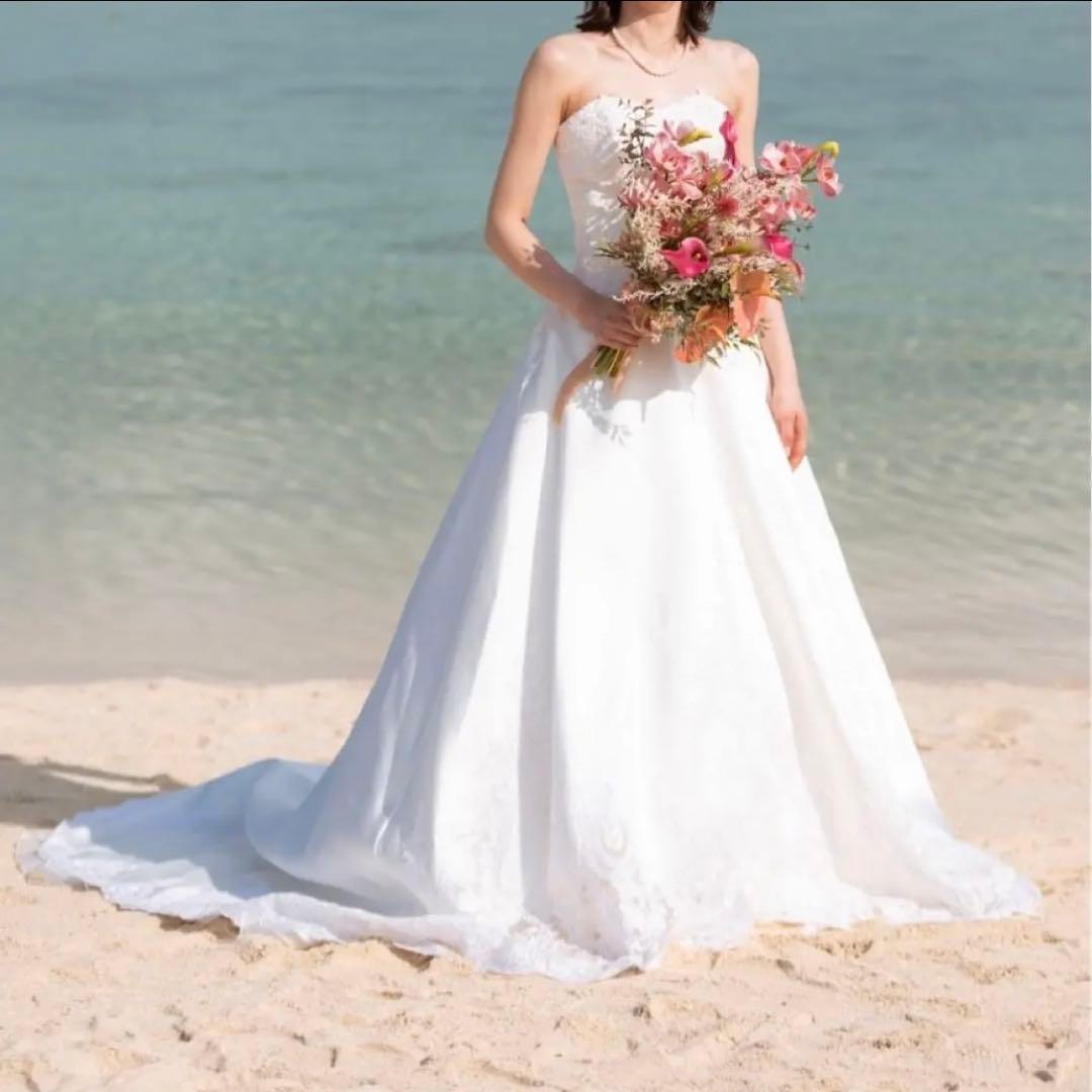 Aライン　ウエディングドレス