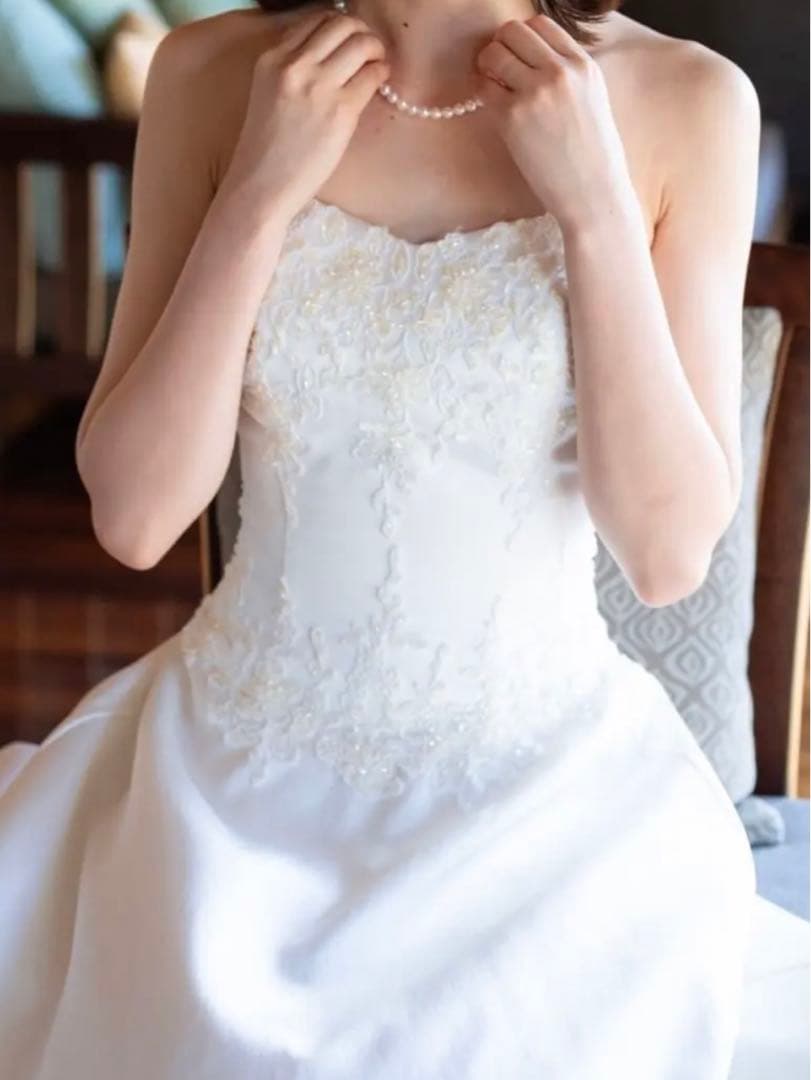 Aライン　ウエディングドレス