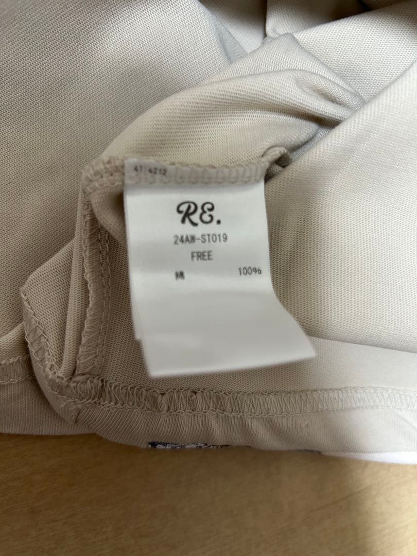 新品タグ付き✨Re. アールイードット仲里依紗BirthdayロングTシャツ