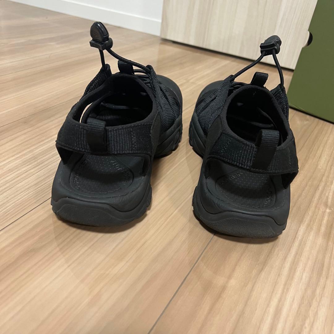 NEEN スポーツサンダル　サンダル　トリプルブラック　27.5㎝