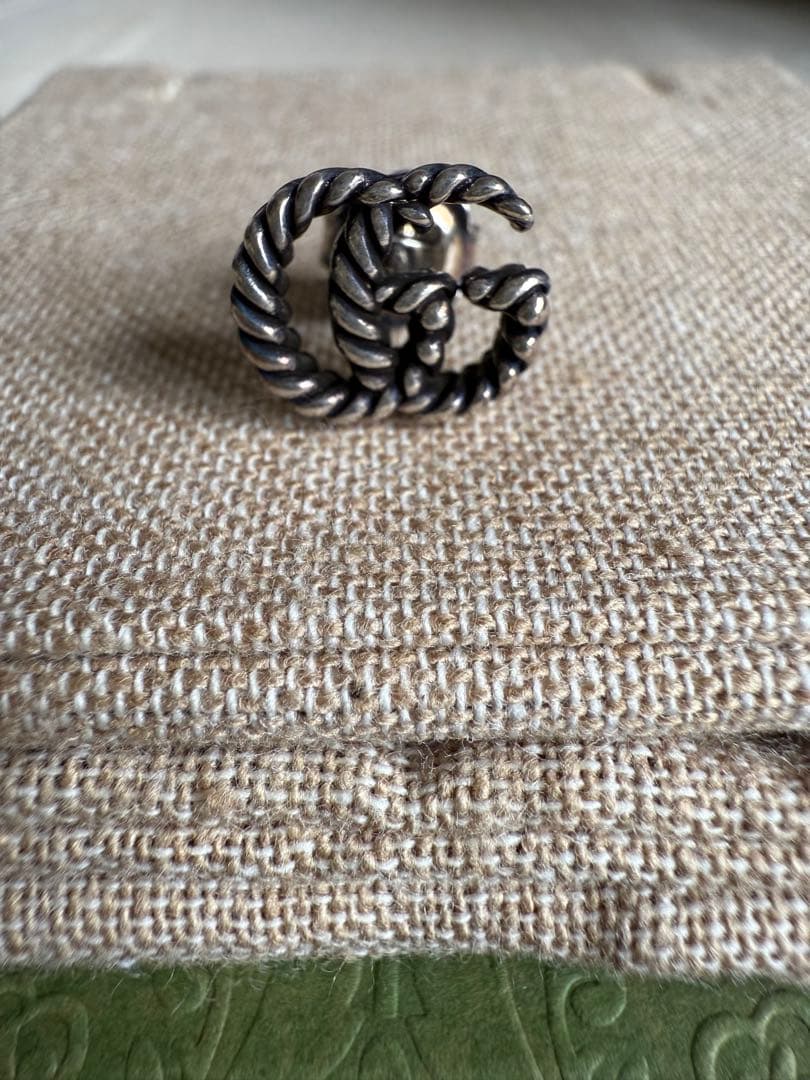 GUCCI ピアス　片耳のみ