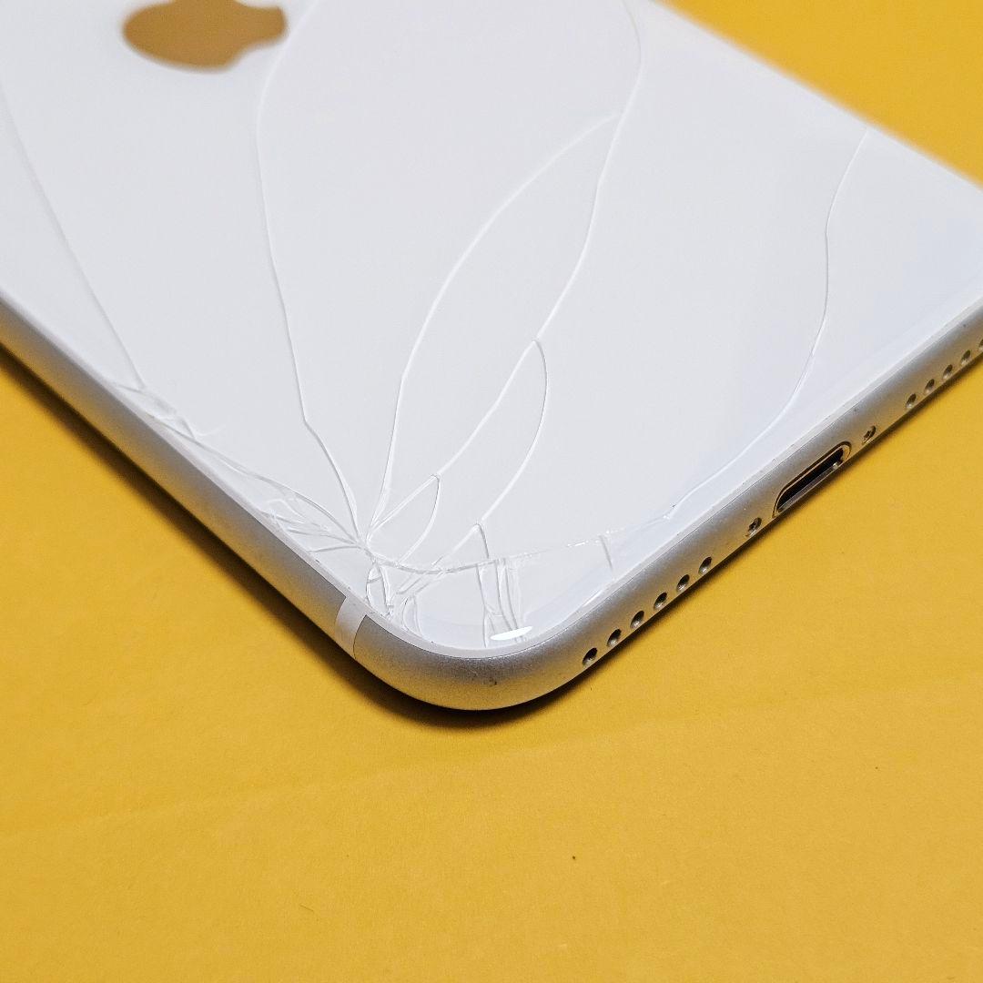 iPhone SE2 64GB｜24時間以内発送#496