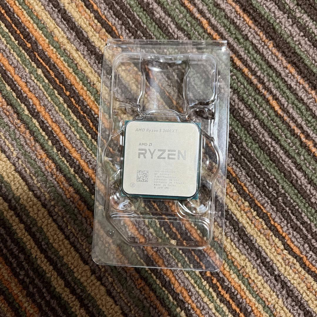 AMD Ryzen 5 3600 XT CPU 本体