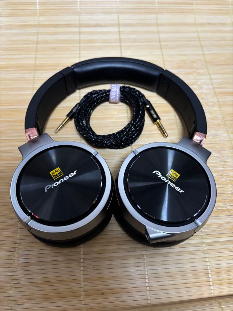 PIONEER SE-MHR5と16芯 OCC銀メッキ黒 バランスケーブル