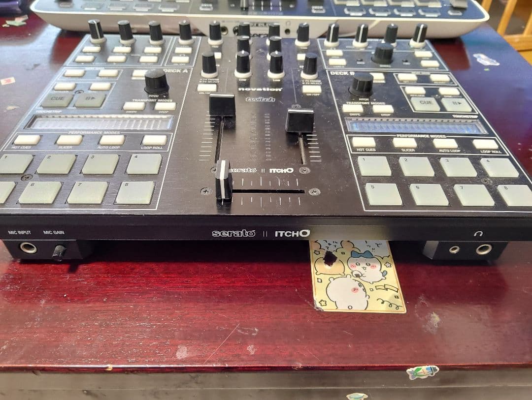 【雨の日セール】Novation Twitch DJ