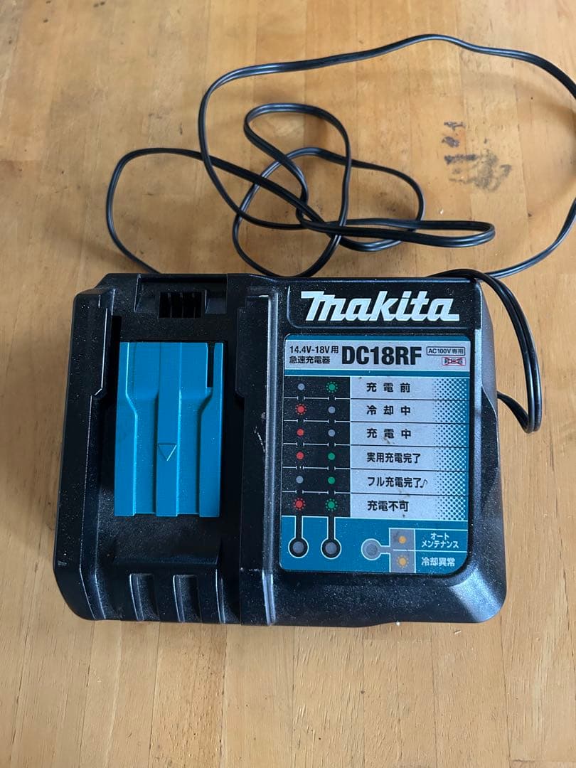 【3点セット】マキタスピーカー　マキタバッテリー充電器 18v互換バッテリー