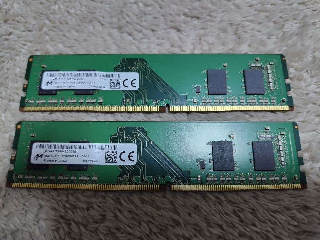 バ*ス様 Micron DDR4 8GB メモリ 2400MHz