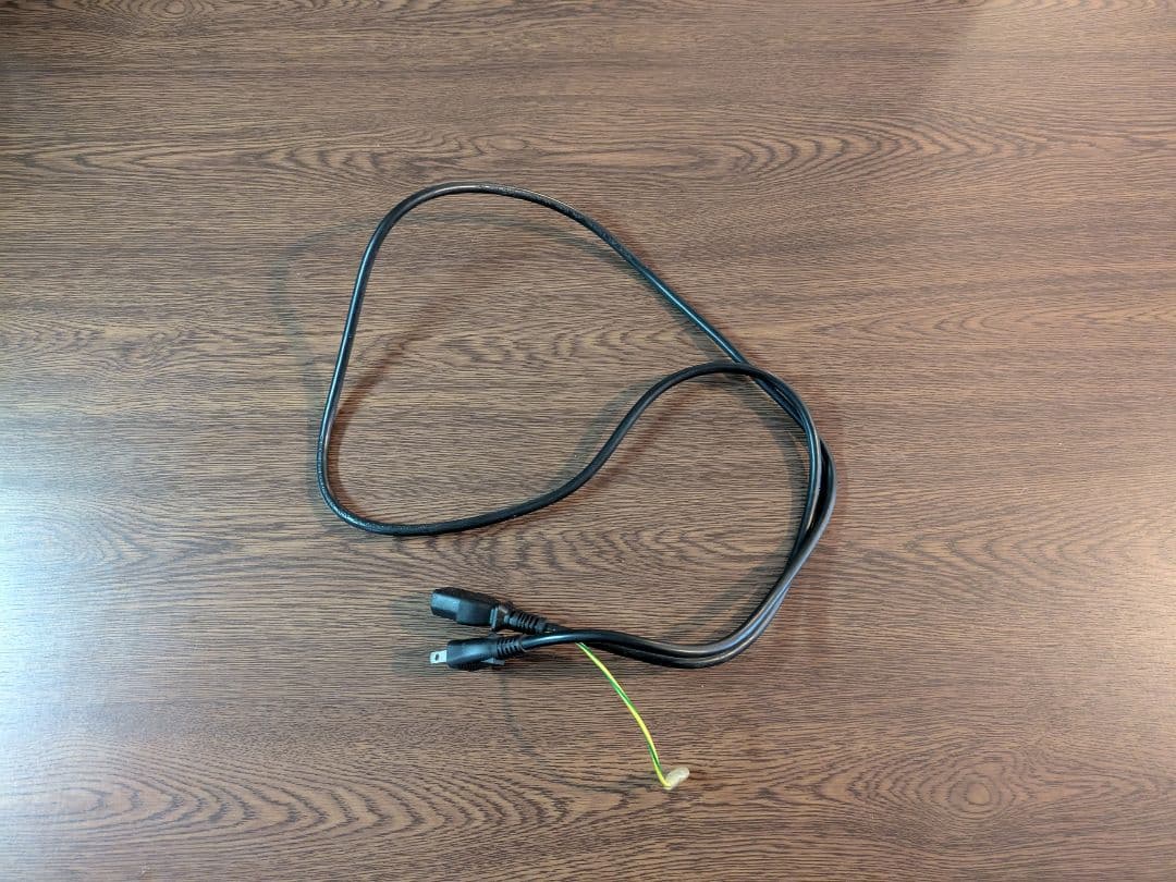 【極上美品】BTOパソコン ツクモ エアロストリームRM7J-D180/T2