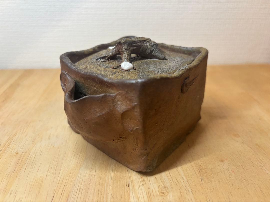 ㊱備前焼 宝瓶 登り窯 白梅 梅 手びねり 4角 急須