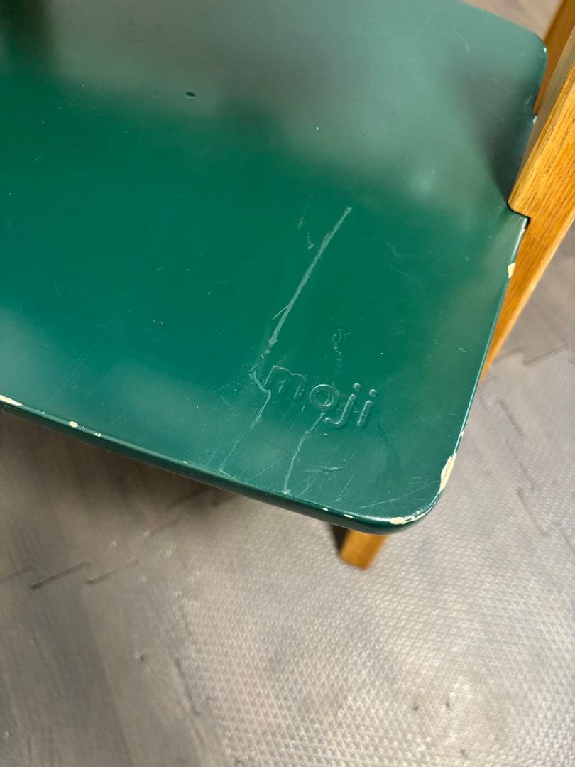 moji YIPPY NOVEL モジ イッピー　キッズチェア