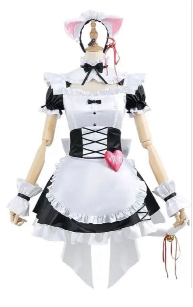 椎名唯華　メイド衣装コスプレ