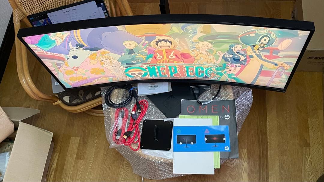 【美品】OMEN by HP 35インチウルトラワイド湾曲ディスプレイ