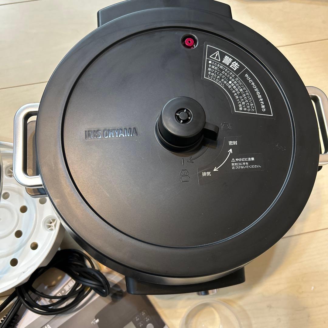 2025年製　IRIS OHYAMA 電気圧力鍋 レシピブック付き