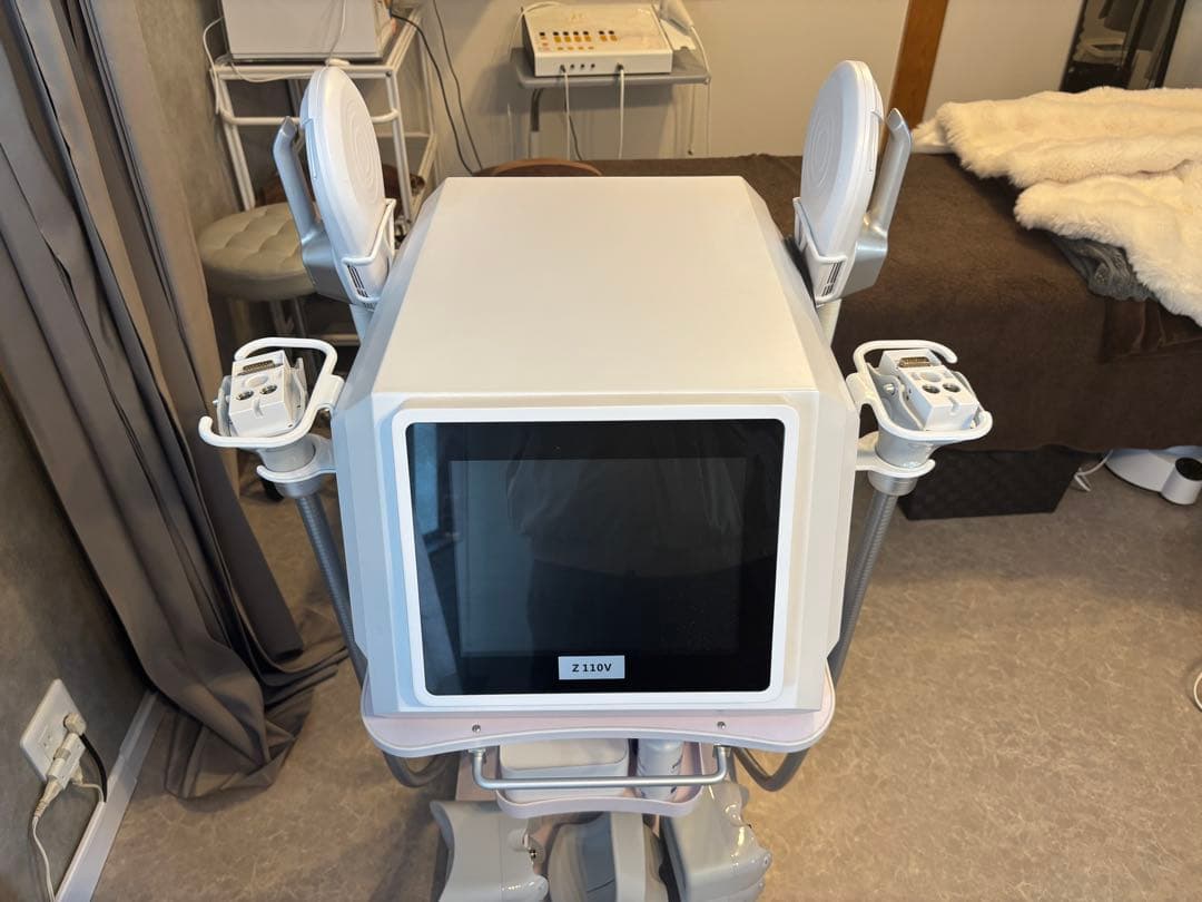 【超美品】フリーズドエッジ（MRO）脂肪冷却&電磁パルスEMS機器