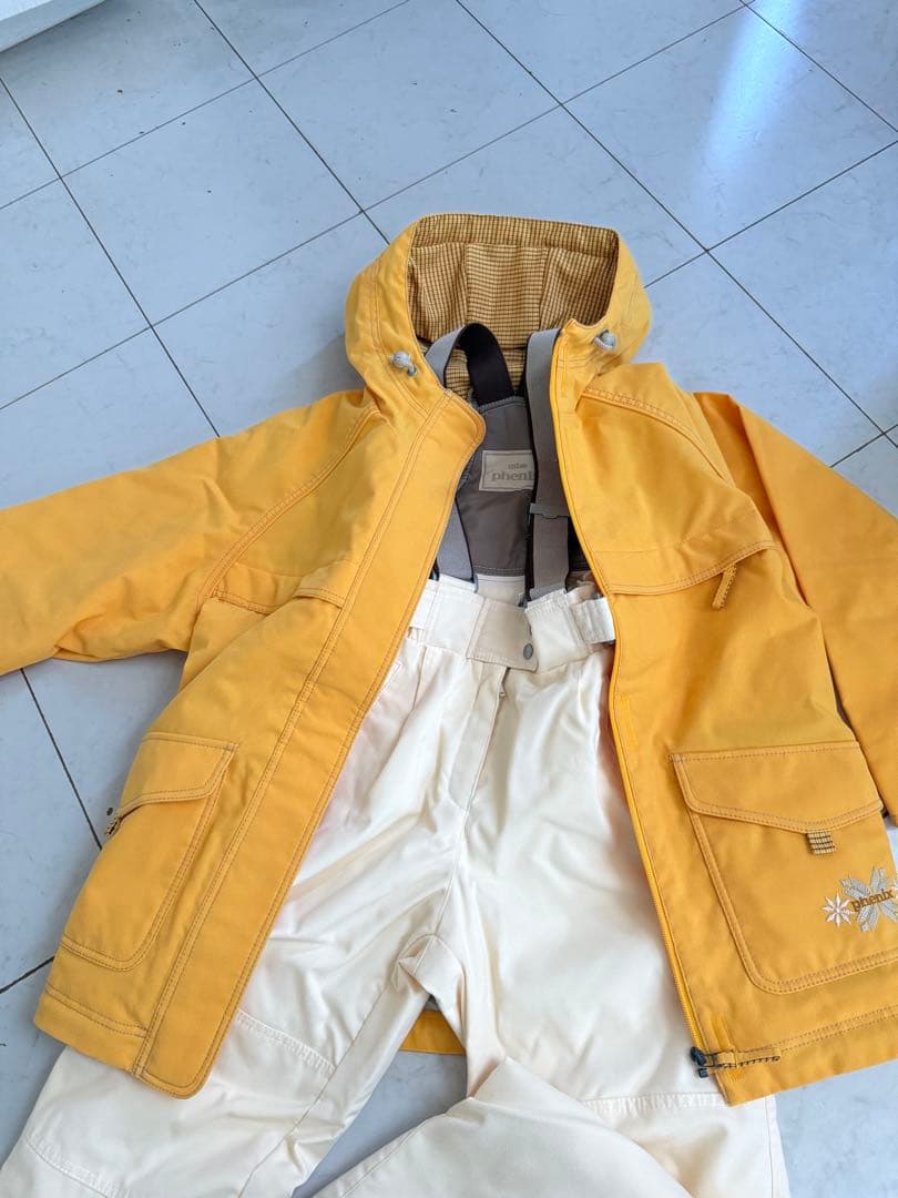 フェニックス Phoenix スキーウェア 上下セット黄色　白