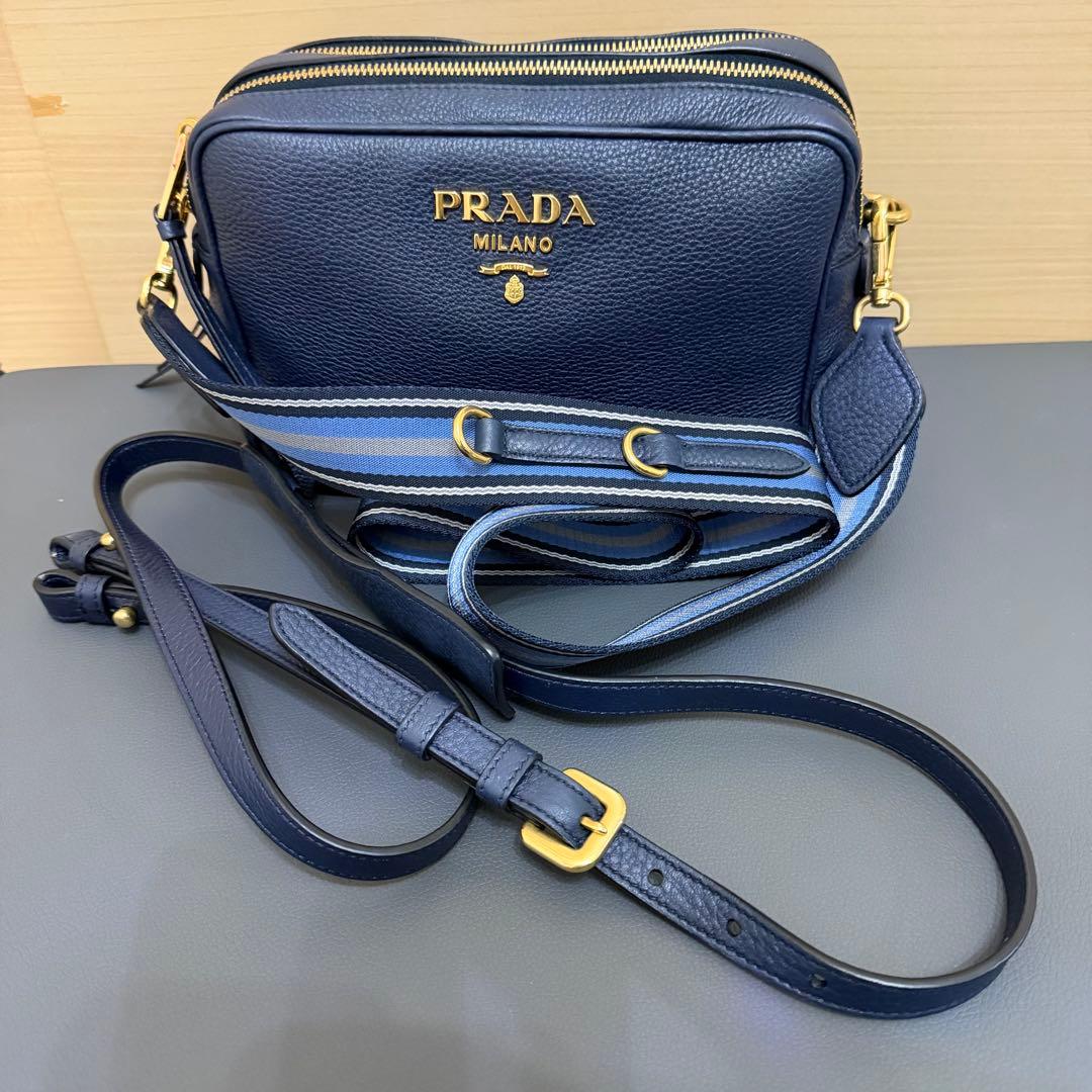 ★PRADA★ プラダ カメラバッグショ ルダーバッグ ヴィッテロ ネイビー