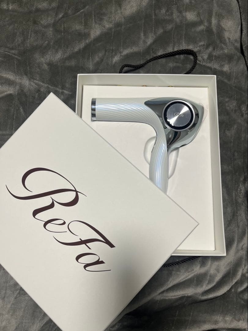 【新品即購入OK】　ReFaビューテック ドライヤープロ ホワイト2025版