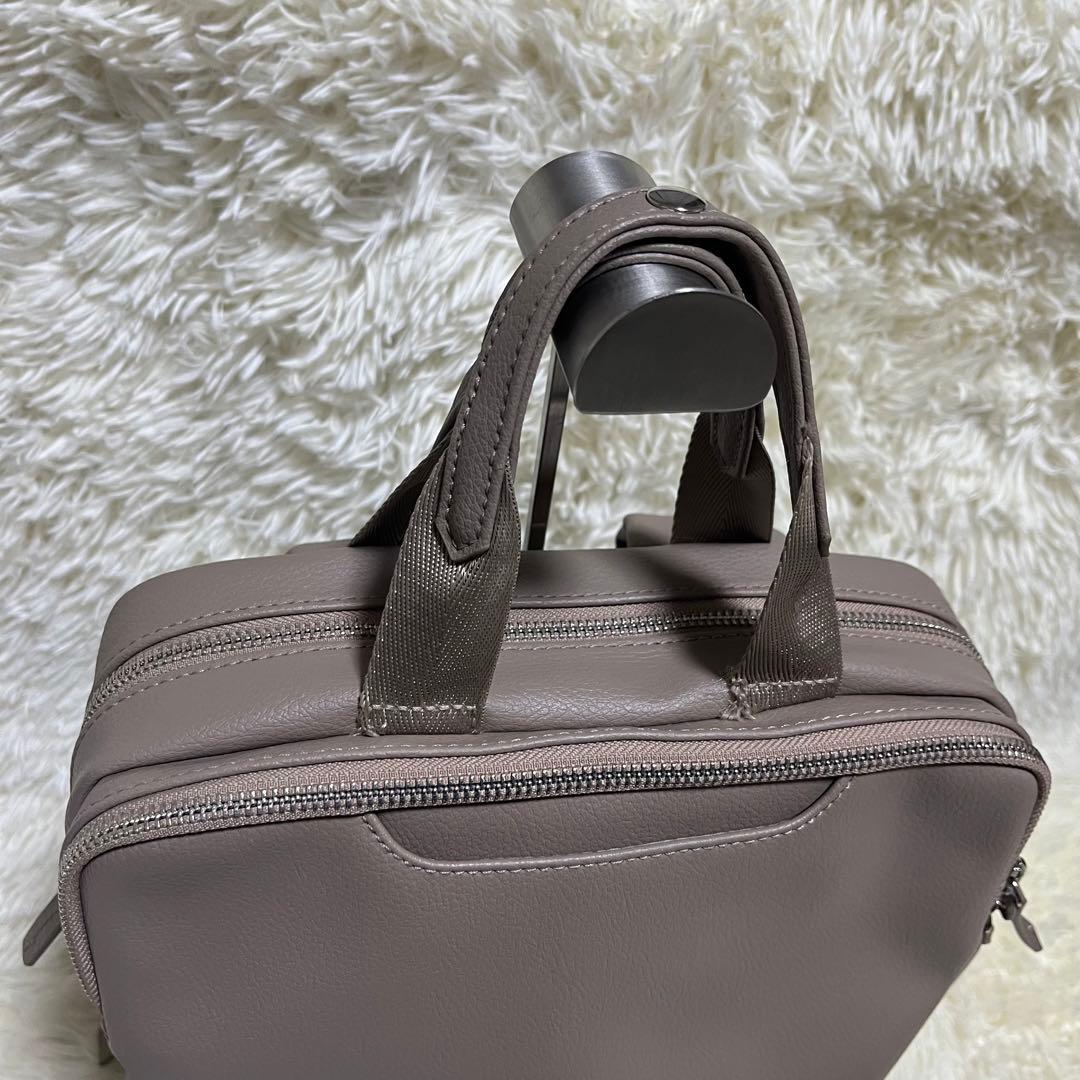 【美品】ace. ビジネスバッグ スリファム グレージュ