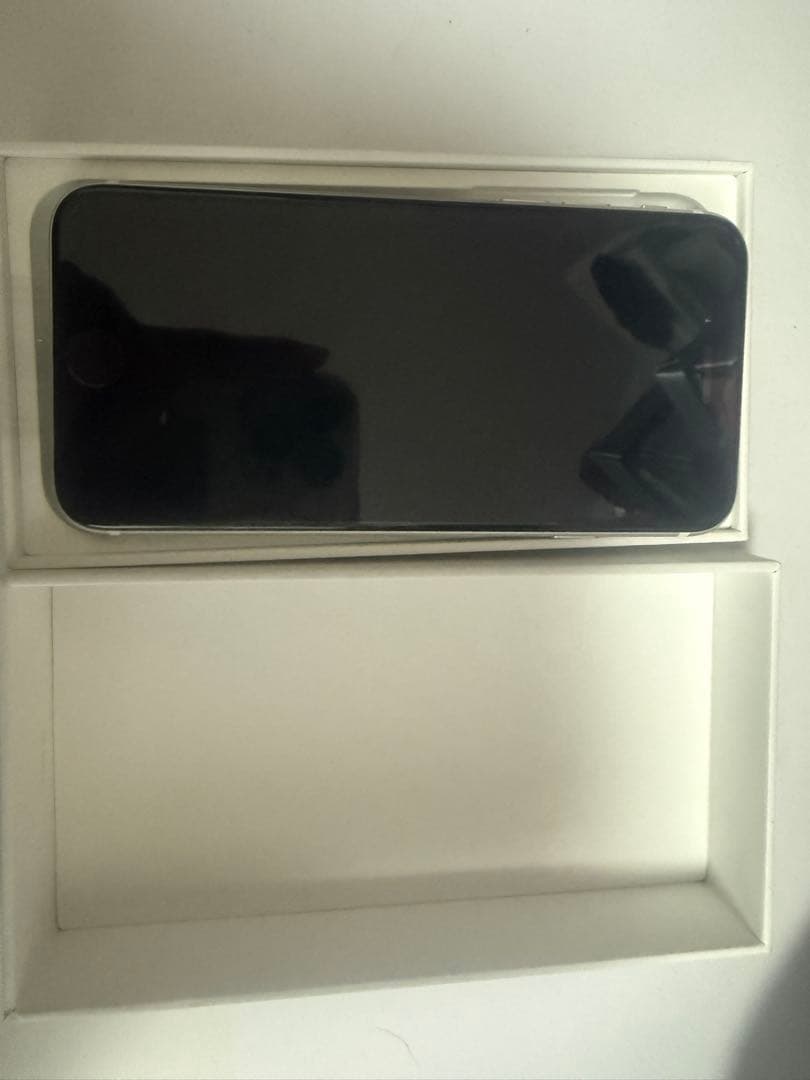 iPhoneSE 第二世代　新品未使用　64GB