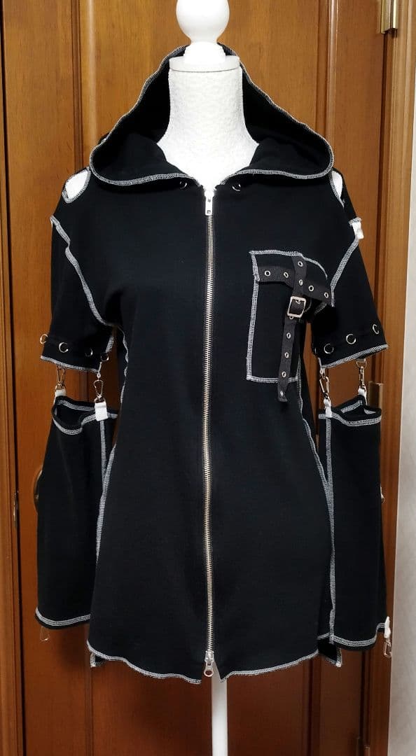 MA MAXICIMAM　セパレートスリーブパーカー（ブラック）