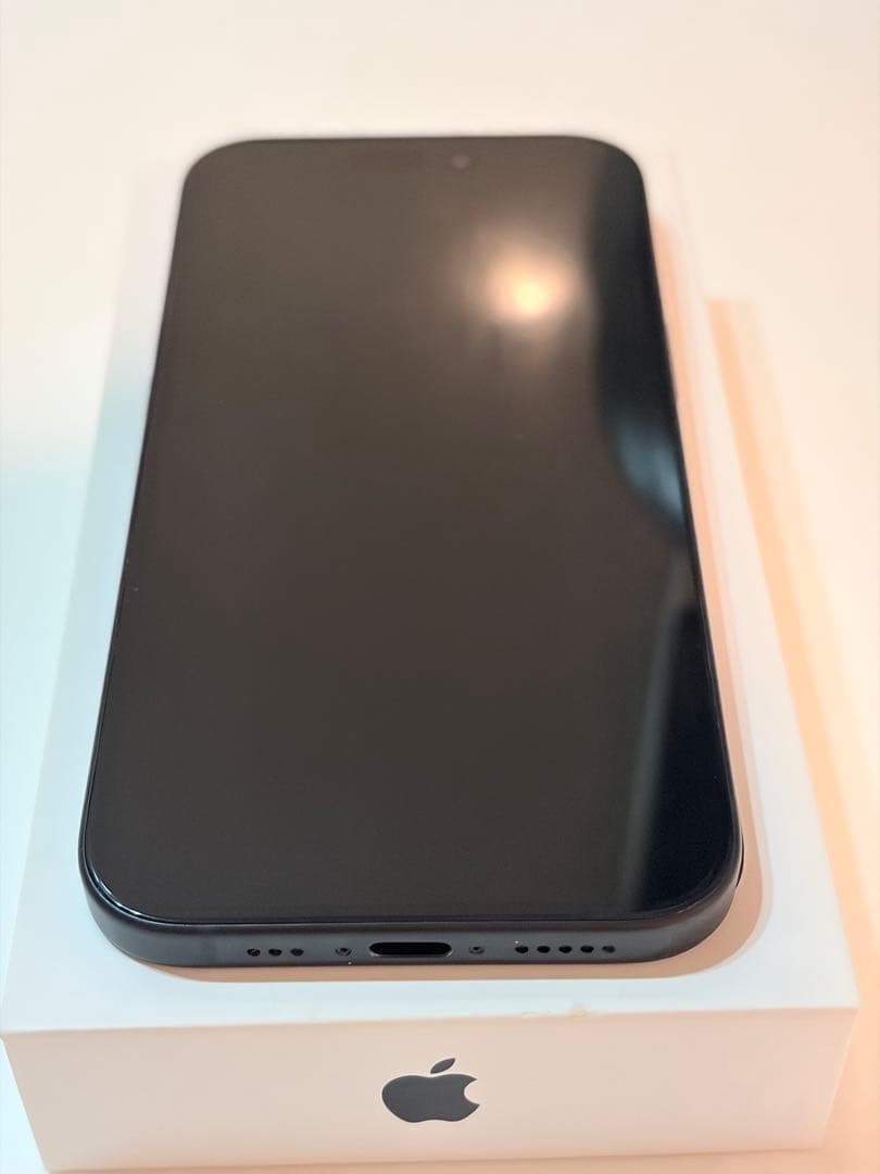 iPhone 15 256GB simフリー