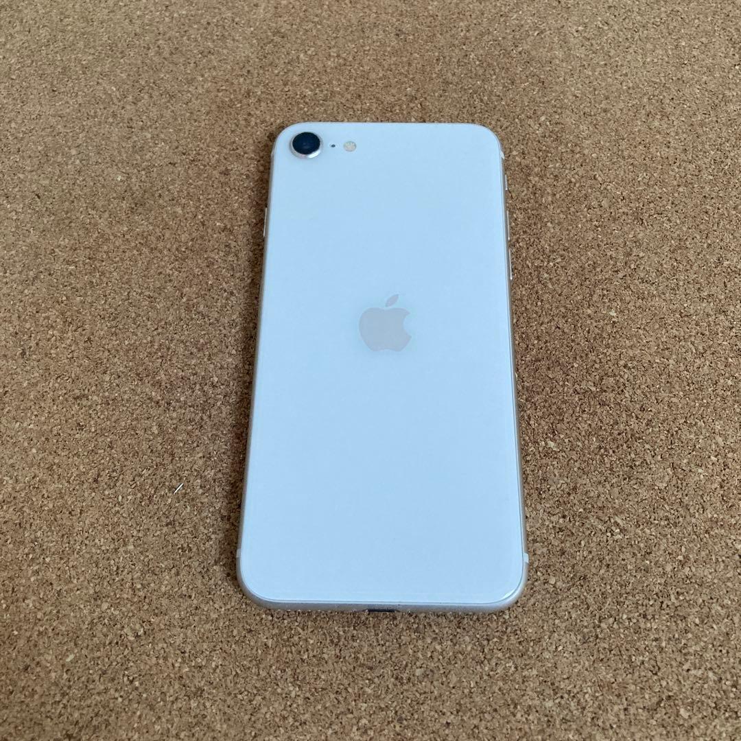 3907【早い者勝ち】電池新品☆iPhoneSE3 64GB SIMフリー☆
