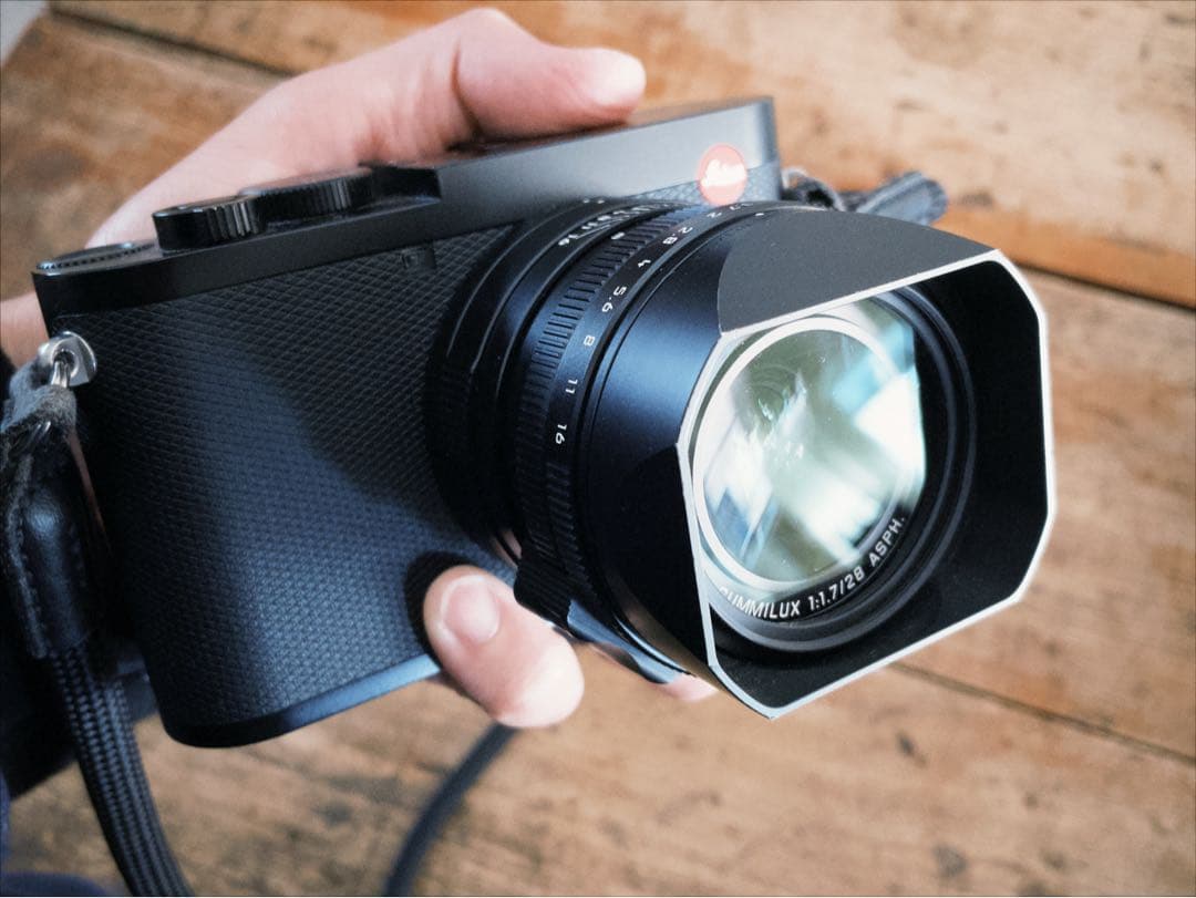 デジタルカメラ leica Q2