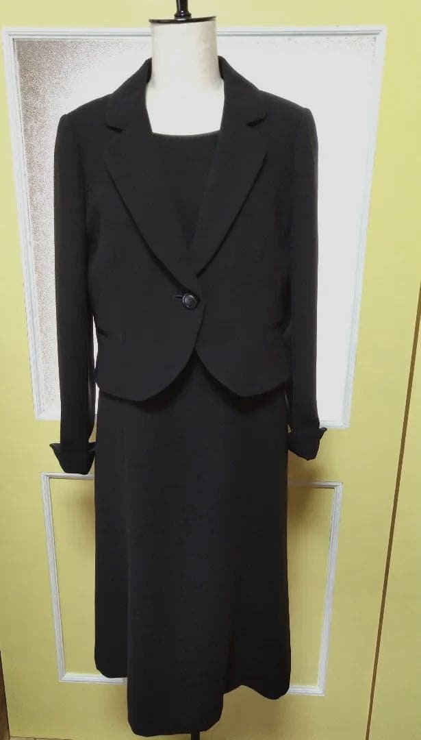 ‼️タイムサービス‼️⚜️試着のみ美品⚜️ブラックフォーマルワンピース15号