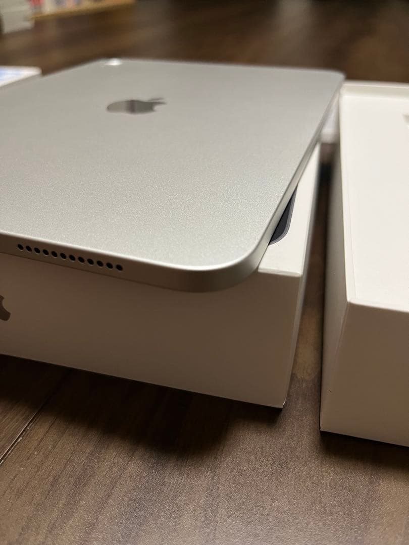 Apple iPad(A16) 11インチWi-Fiモデル 128GB シルバー