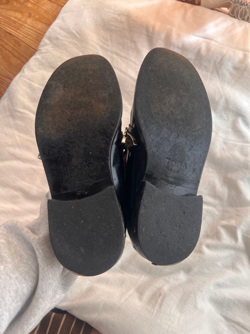 TOGA PULLA トーガプルラ メタルローファー 38