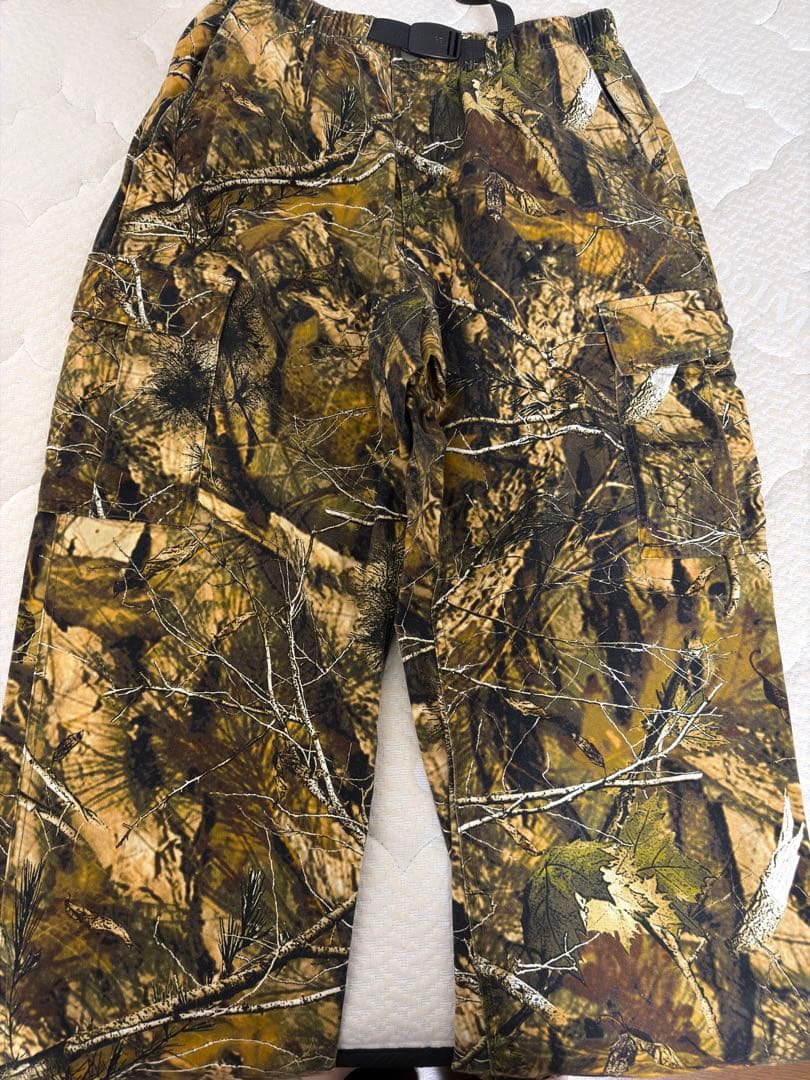 XLARGE 迷彩 カーゴパンツ リアルツリー柄 サイドポケット付き