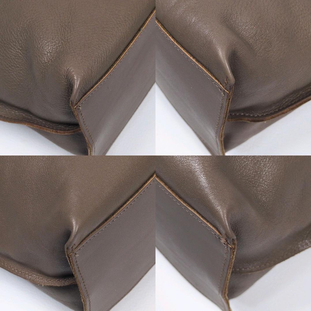 イルビゾンテ　ハンドバッグ　トートバッグ　レザー　グレージュ　ロゴ型押し