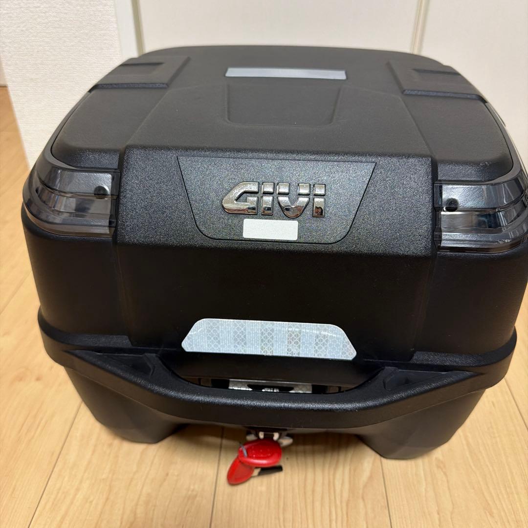 GIVI(ジビ)バイク用リアボックス
