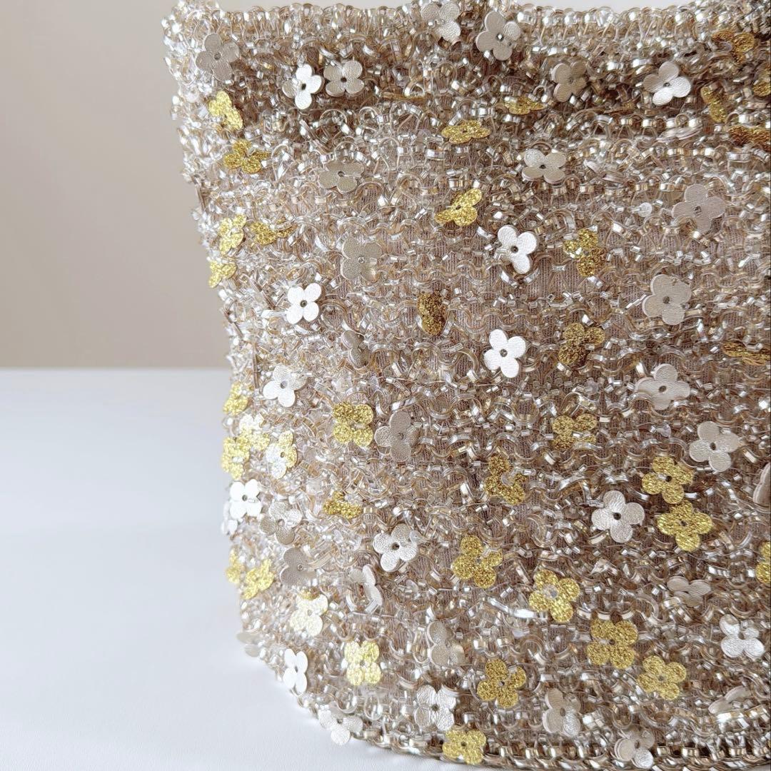 現行品　未使用　アンテプリマ　フィオリトゥーラ　バスケット　シルバーゴールド