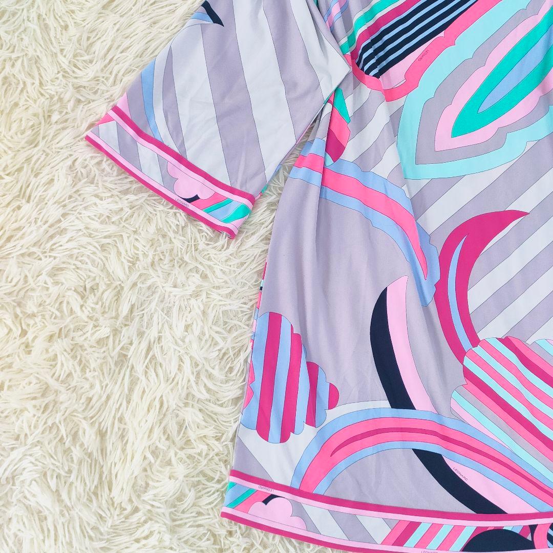 ほぼ未使用 近年物 レオナール チュニック 幾何学柄 マルチカラー イタリア製