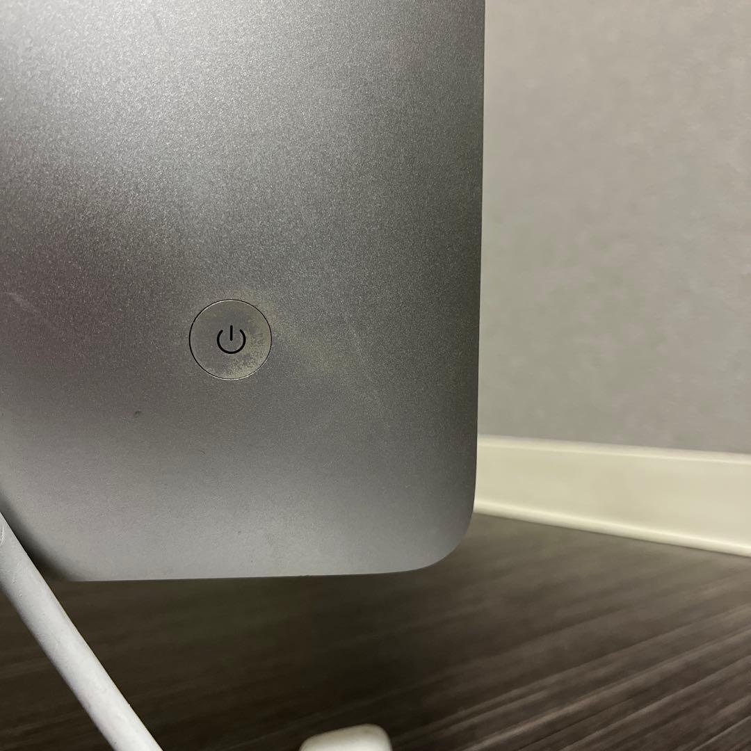 Apple iMac Retina 5K 27インチ (Late 2015)
