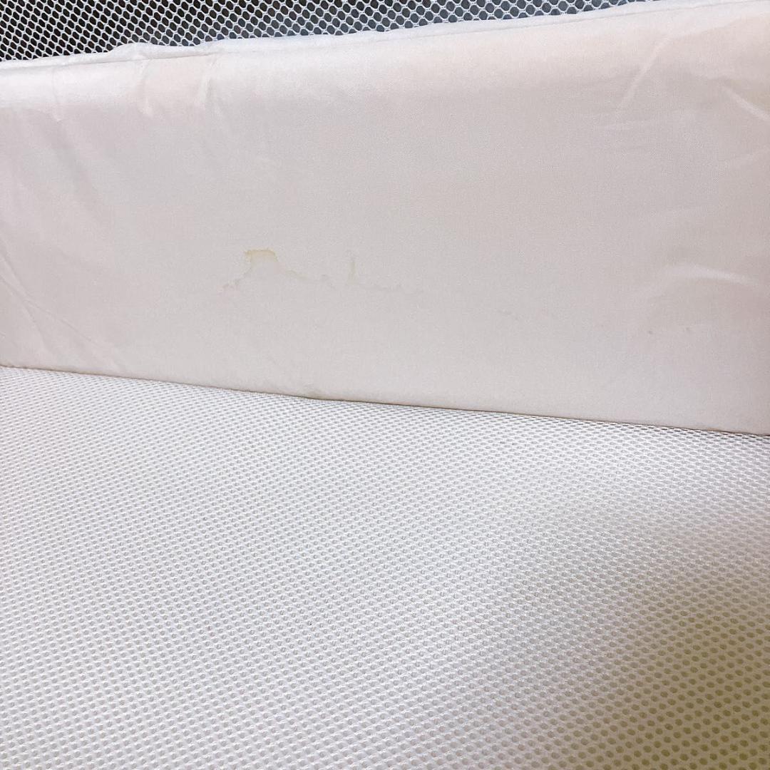 アップリカ ココネルエアー ベビーベッド 折りたたみ ミルクホワイト ポータブル