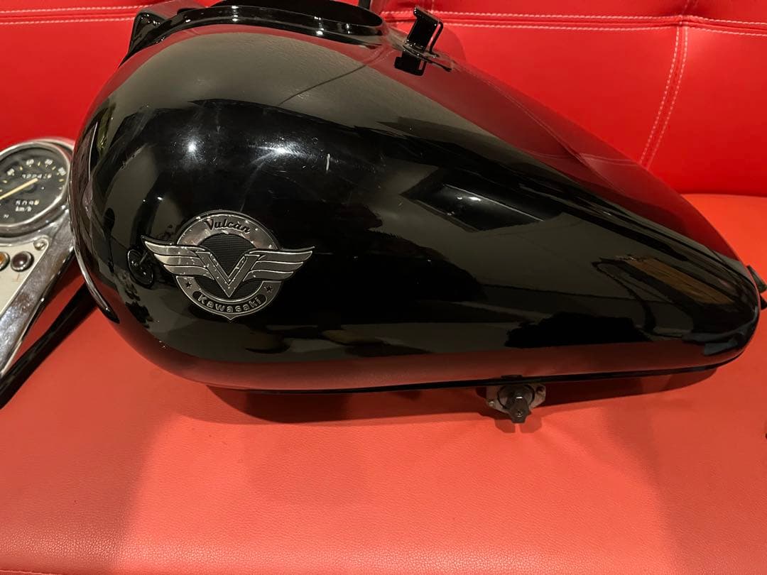 バルカン400バイクタンクとスピードメーターセット