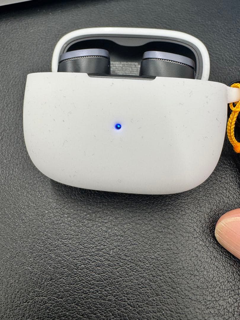 イヤホン Bowers & Wilkins pi8