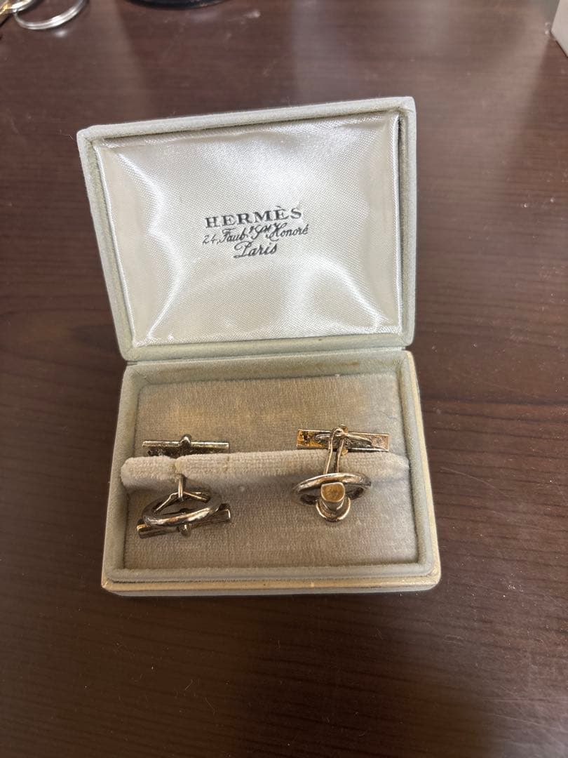HERMÈS ヴィンテージ　カフリンクス 専用ケース付き