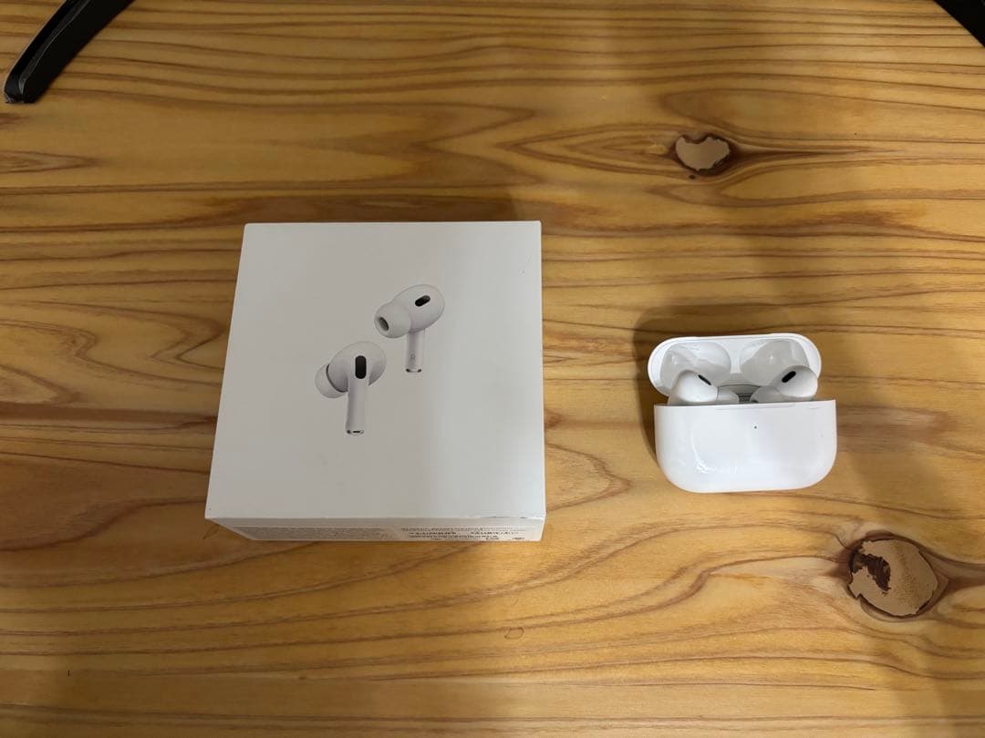 AirPods Pro 本体 充電ケース付き【ジャンク品】