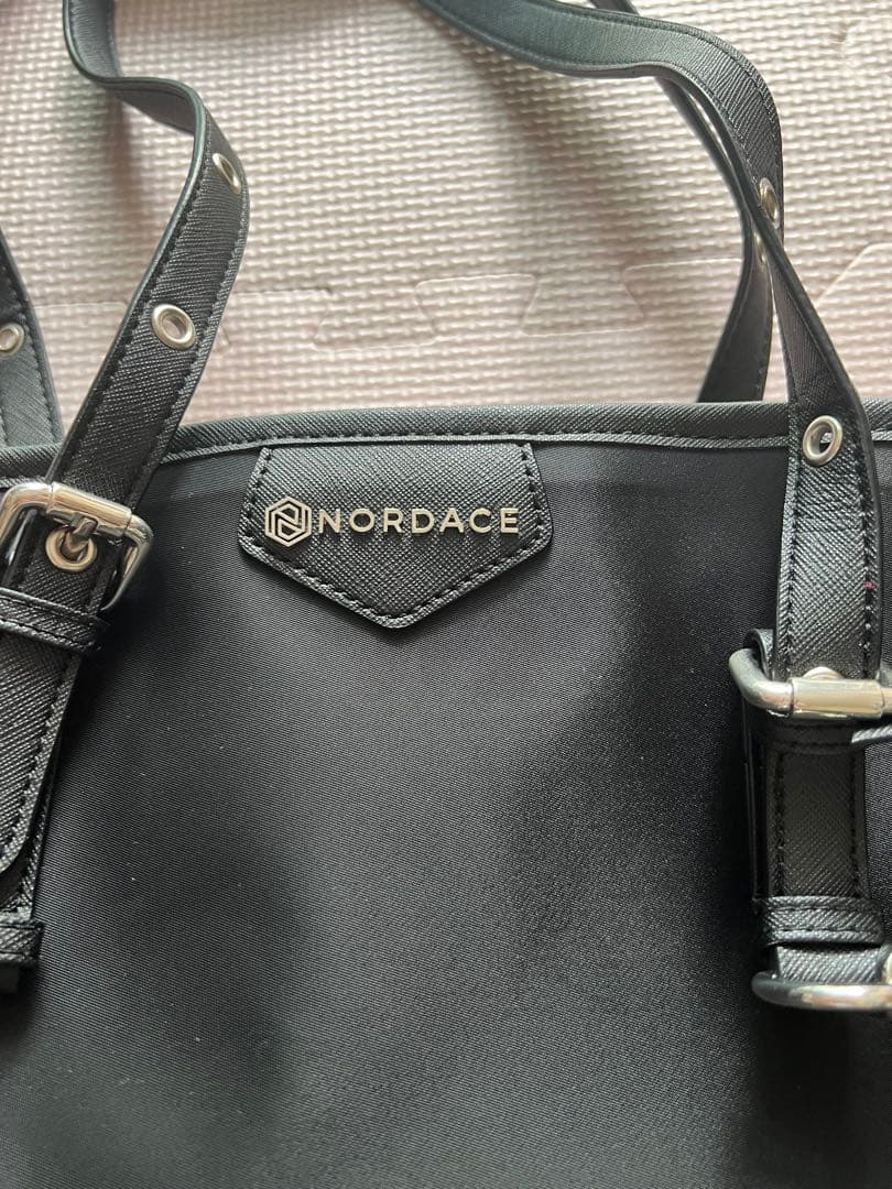 NORDACE ブラック トートバッグ