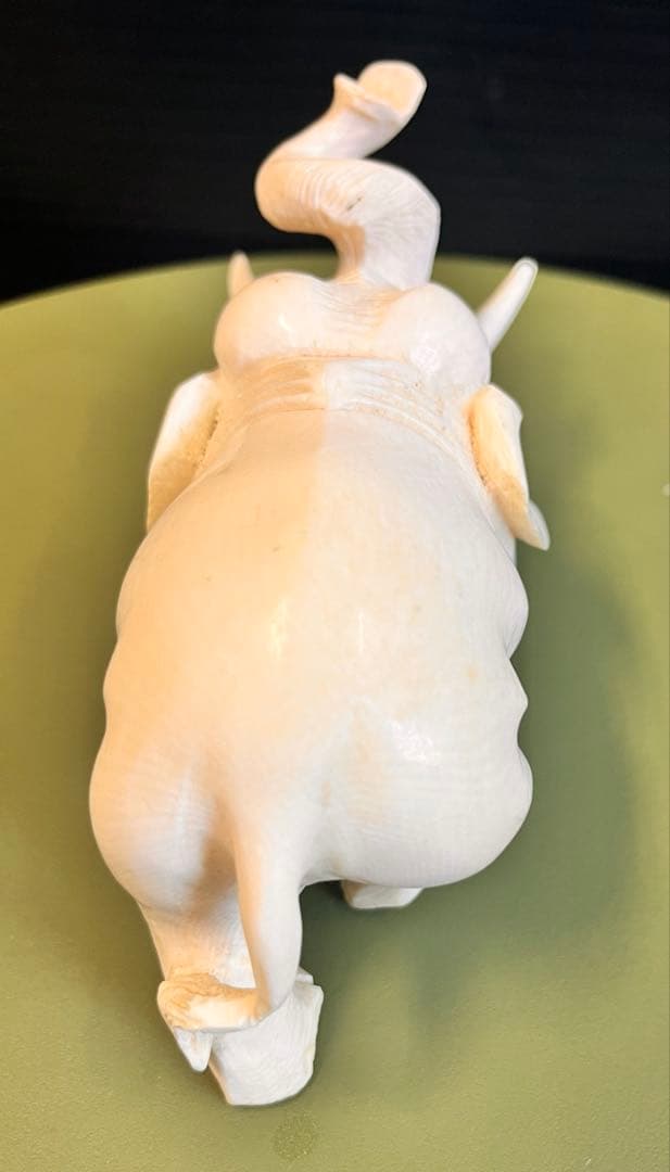 象牙風　マンモス・象　置物