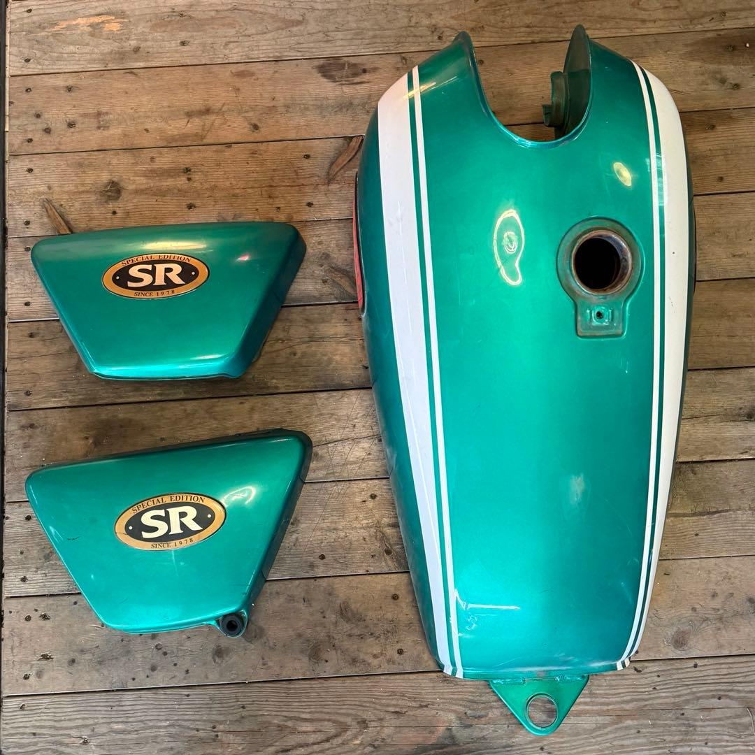 萩原商会様　SR400 2型純正タンク　サイドカバーセット　xs-1カラー