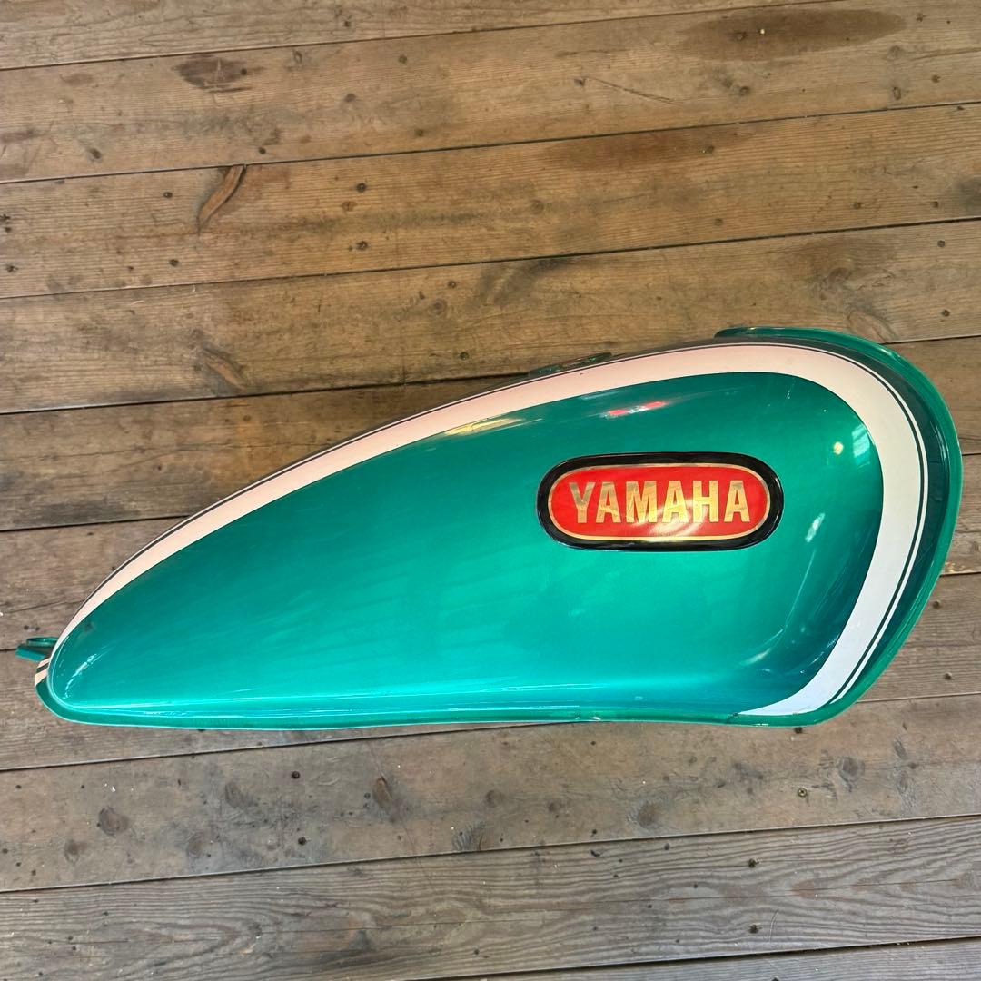 萩原商会様　SR400 2型純正タンク　サイドカバーセット　xs-1カラー